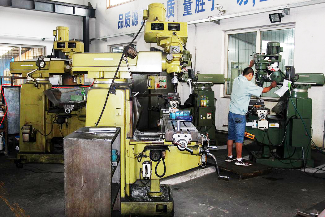 Milling machine